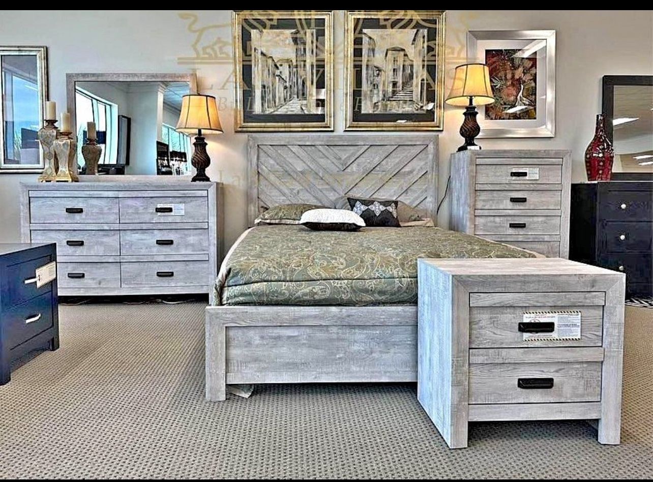 5 Pcs Queen Size Bedroom Set With All Dressers Included Brand New ๐