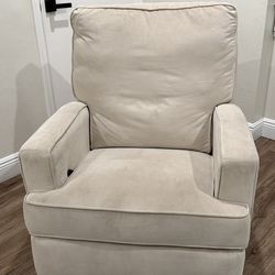 Swivel rocking recliner