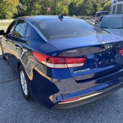 2017 Kia Optima 