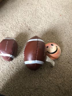 Small footballs n pop up happy face