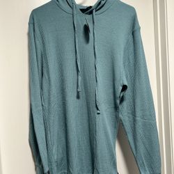 Brand New Maui and Sons Waffle Hoodie. Size Medium