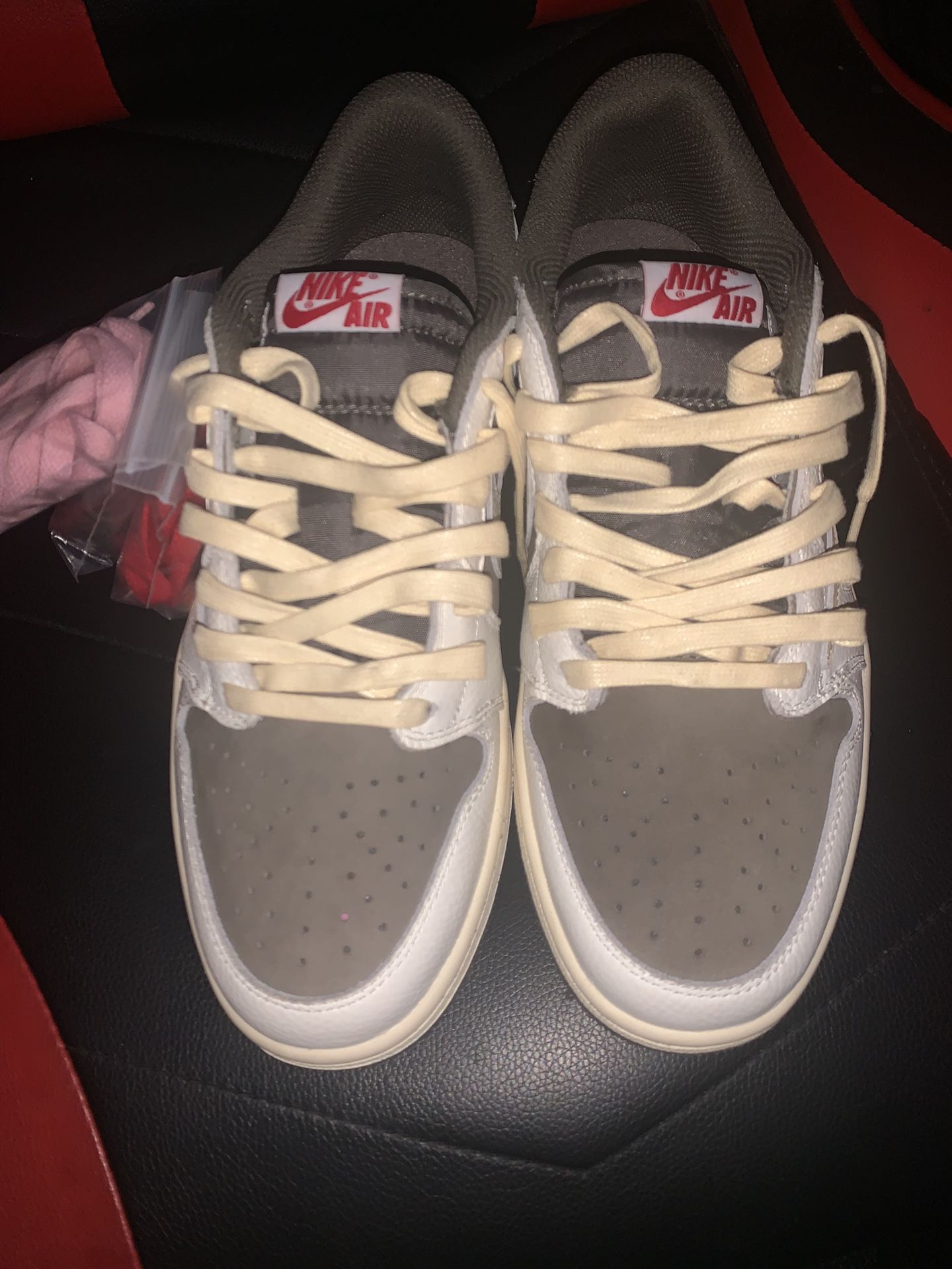 Travis Scott Reverse Mocha Jordan 1 Low