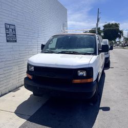 2009 Chevrolet Cargo Van 2500