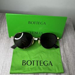 BOTTEGA VENETA Sunglasses