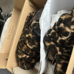 Ugg Slides