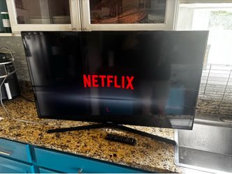 36 inch Samsung TV + remote