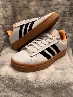 Adidas Low-Top Sneakers White Black Orange