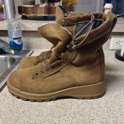 Boots, Combat 4951 Size 6men