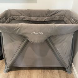 Nuna Playpen