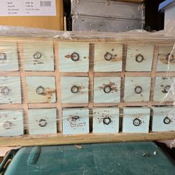 Vintage Looking Wooden Multi-drawer Storage