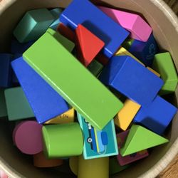 Wooden Blocks & Sorting Lid