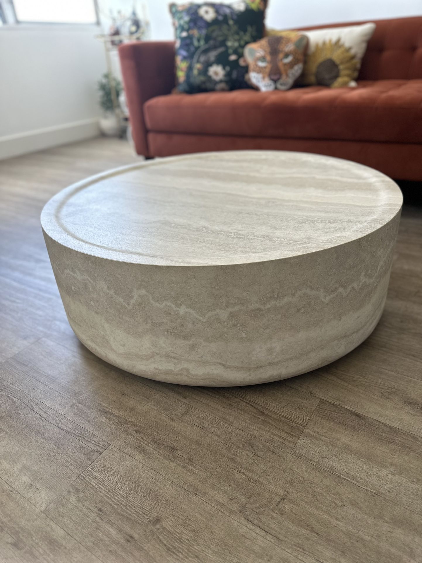 Acrylic Round Coffee Table