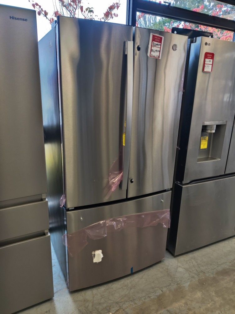 New GE
24.7 cu. ft. French Door Refrigerator in Fingerprint Resistant Stainless Steel, ENERGY STAR