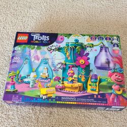 Trolls World Tour Delux Lego Set