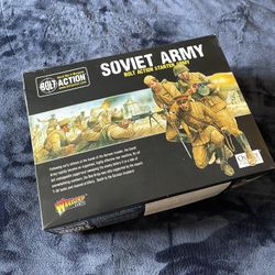 Bolt Action Soviet Army model starter set