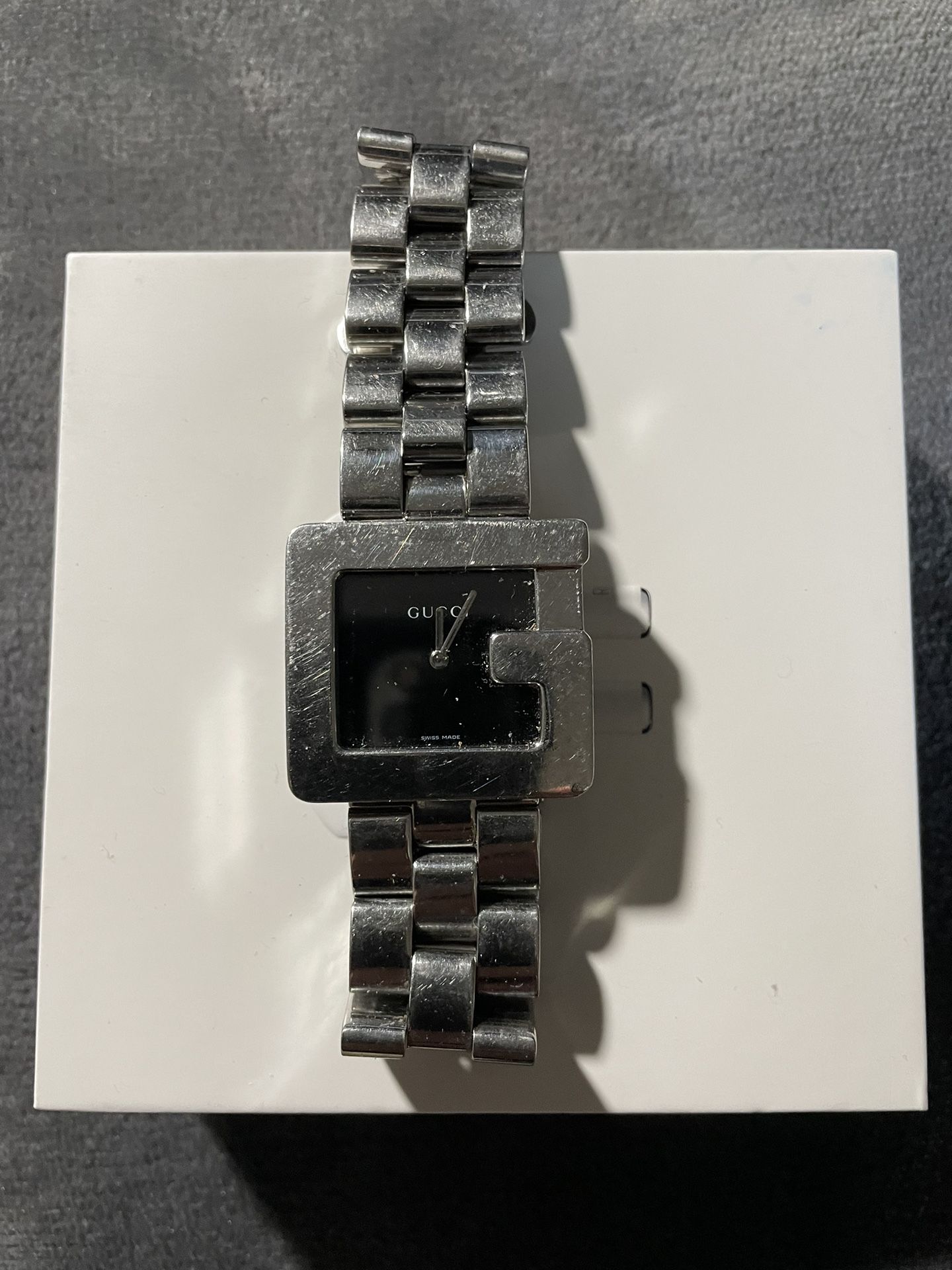 VINTAGE GUCCI WATCH  PRICE REDUCED 
