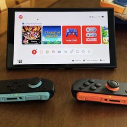 Nintendo Switch 2  W/ 2 Games