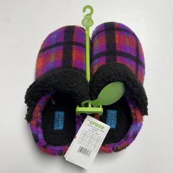 New Crocs Cozzzy Plaid Slippers