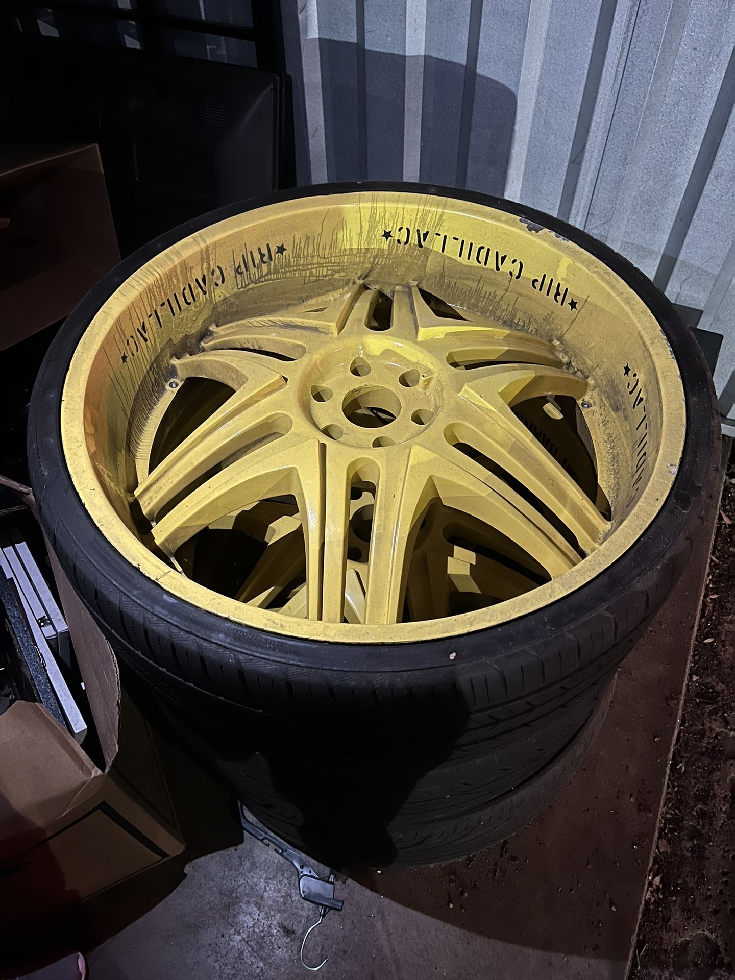 28 Rins 28” Rims NOT A COMPLETE SET — NO CAPS WHAT YOU SEE IS WHAT YOU GET ...
