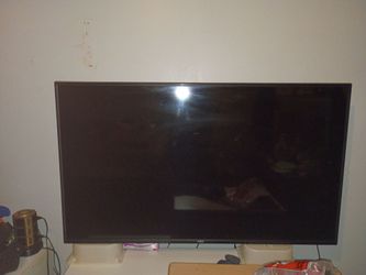 65 inch Vizio TV