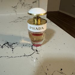 Prada Candy Perfume