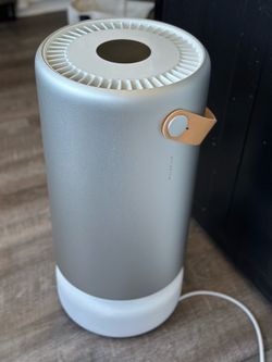 Molekule Air Pro (Silver) - excellent condition