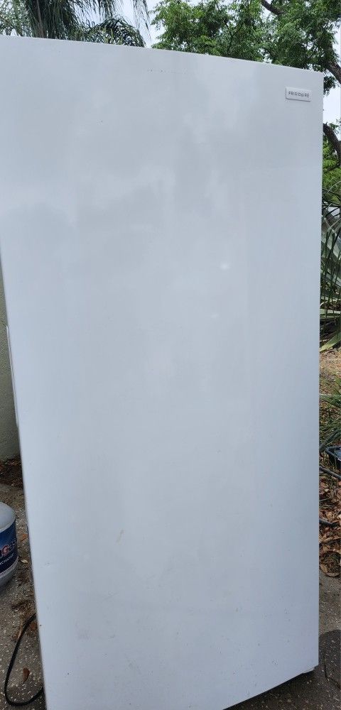 Stand Up Freezer.