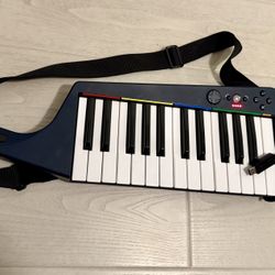 Rock Band 3 PlayStation 3 PS3 Keyboard 97161 W/ Dongle & Strap