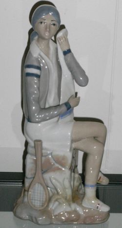 Porcelain Female Tennis Player Casades Spain Lladro-like Figurine