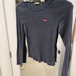 Levi’s long-sleeve shirt