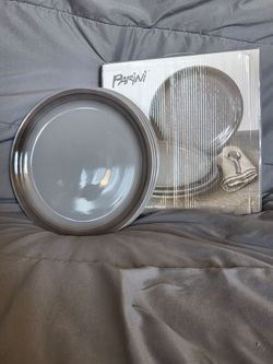 Parini 4 Gray Ceramic Dinner Plates Set New in Box Round 10 Inch