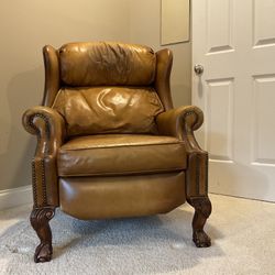 Recliner -  Wayne Phillips Furniture By BarcaLounger