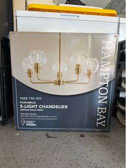 Hampton Bay 5 light chandelier