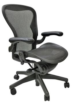 Herman Miller Aeron High End Ergonomic Office Chair Size B