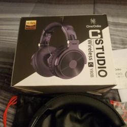 Oneodio Wireless Headphones