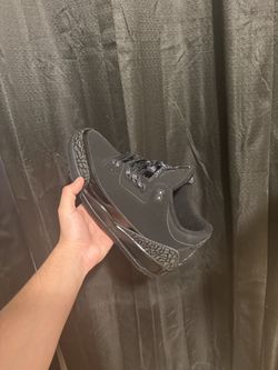 Black cat 3s