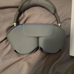 Apple Air Pods Max 1 of A2096 Space Gray