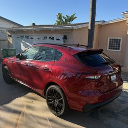 2020 Maserati Levante