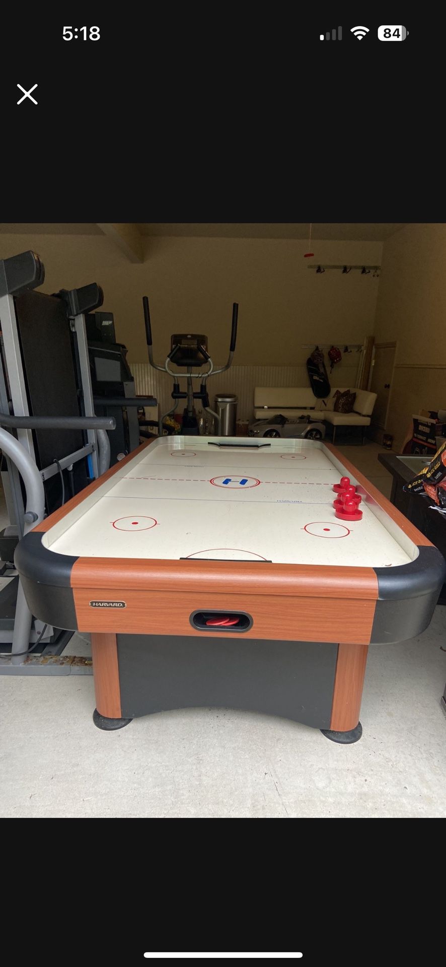 Air Hockey Table