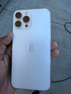 Iphone 13 pro max 1TB unlocked any carrier