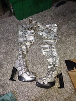 Dollskill Pimpstress Paradise Bling Boots
