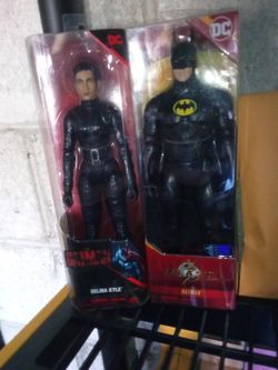Batman And Selina Kyle Action Figures Brand New DC Comics 