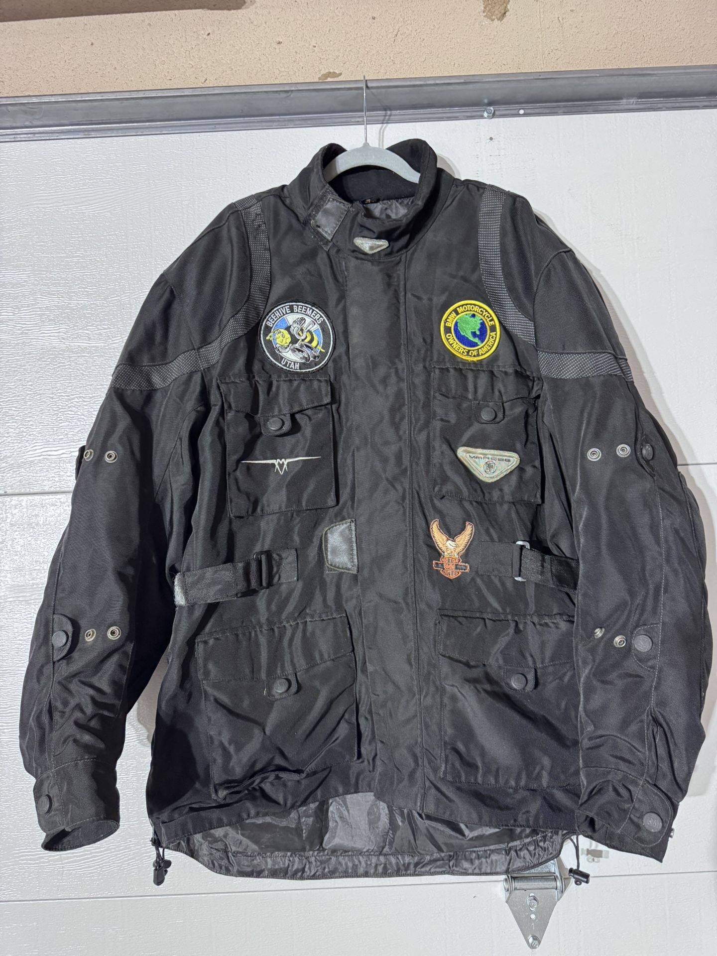 Motorcycle Jacket โ Protective BMW Owners Patches โ Size L