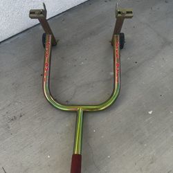 Pit Bull Rear Motorcycle Stand