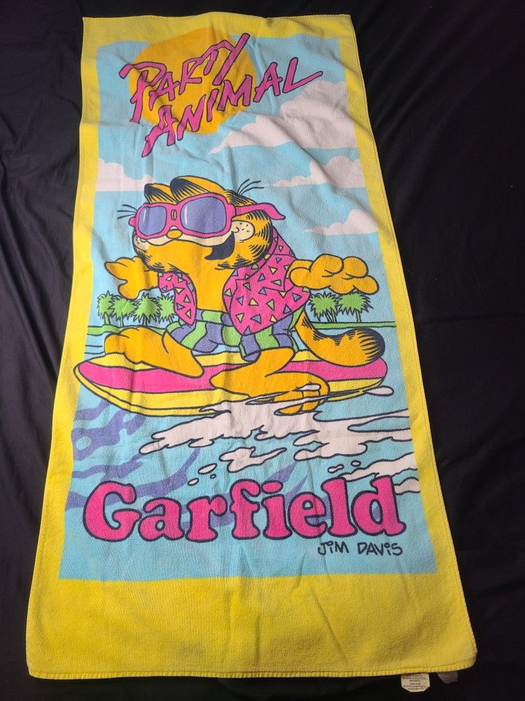Vintage Garfield PARTY ANIMAL Towel by Franco Jim Davis Collectible 1978