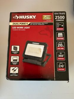 HUSKY.  LED WORK LIGHT 2500 LUMENS