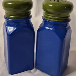 Pops Salt And Pepper Shakers