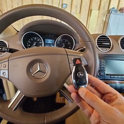 Mercedes Benz new key fob