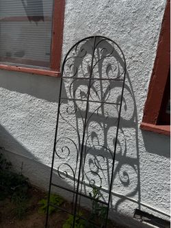 Plant stand