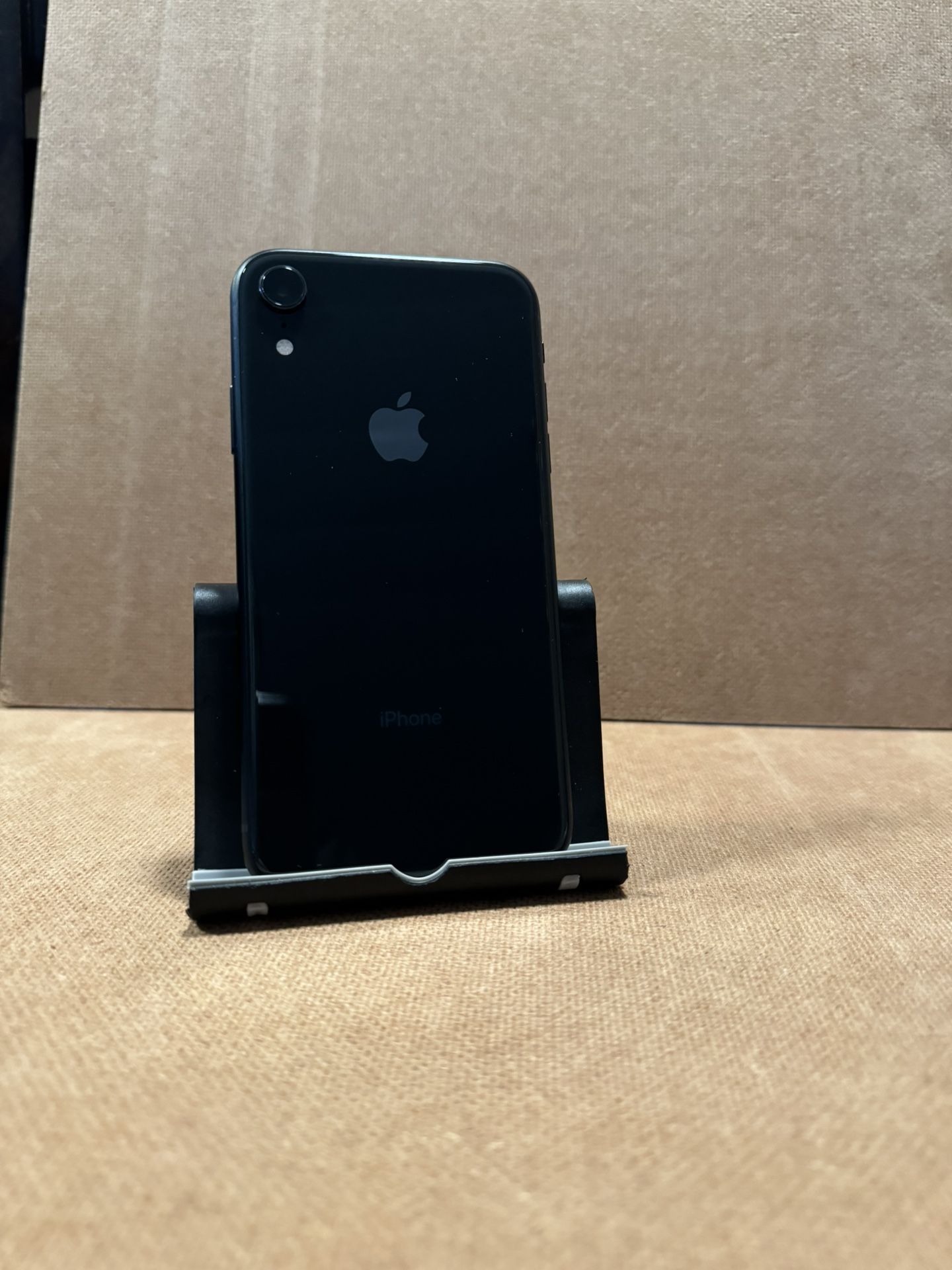 iPhone xr 64gb Black unlocked